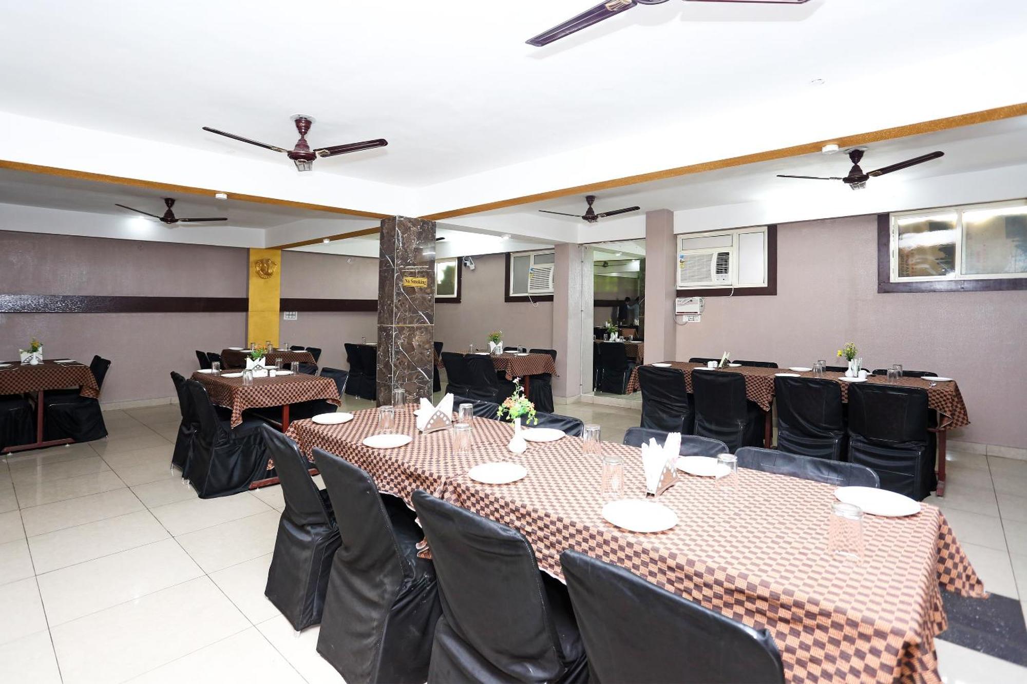 Hotel O Vaishnavi Кота Экстерьер фото